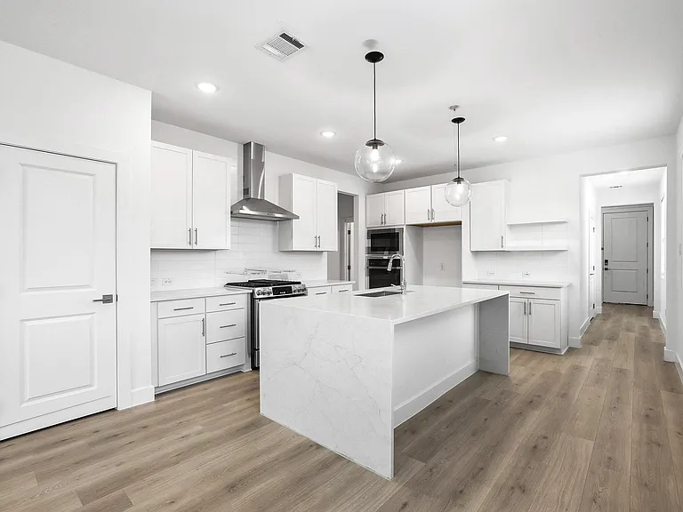 619 Sagebrush Trl — Photo 26