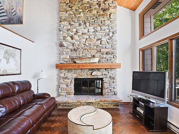 4th image of 10710 Sister Bluff Dr #48