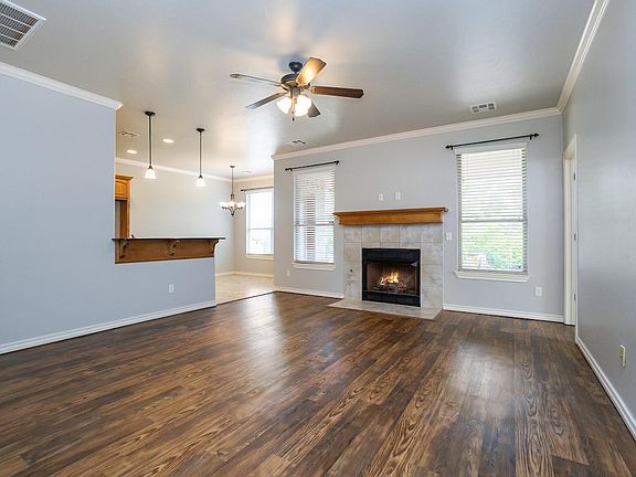 5th image of 2709 Green Canyon Dr