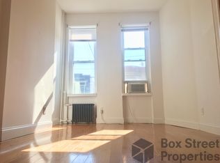 6705 64th Pl APT 1R, Ridgewood, NY 11385