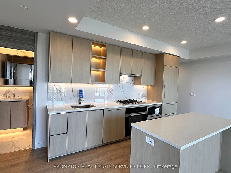 18 Esther Shiner Blvd #3303 — Photo 13