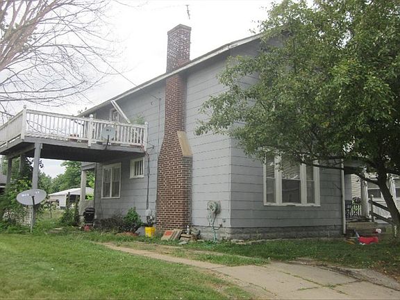 2nd image of 438 Cedarcrest Ave