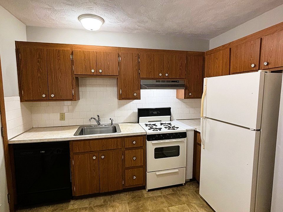 1st image of 2033 Mendon Rd #8