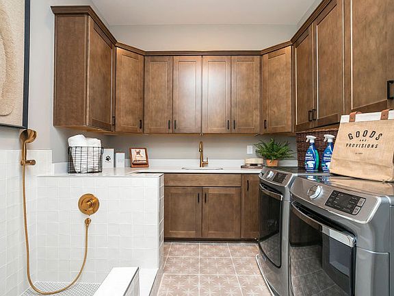 Pet Shower and Laundry Room