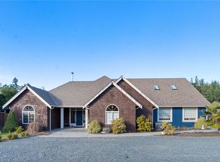 1081 Sleepy Hollow Pl, Nanaimo, BC V9P 9A4