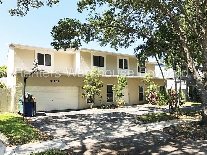 1st image of 10157 SW 53rd Ct