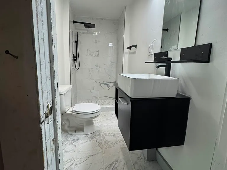 90 Forbes St — Photo 11