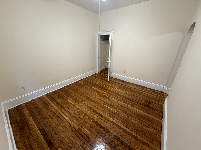 1318 Commonwealth Ave #8 — Photo 4