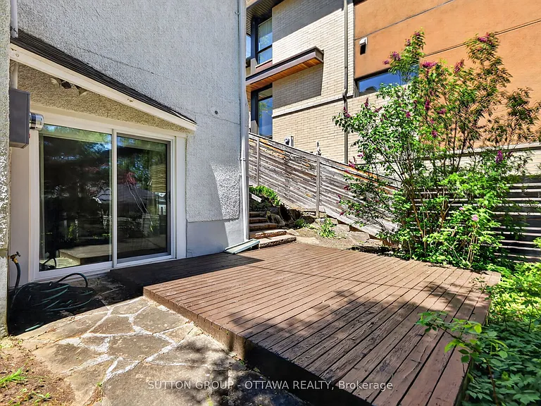 85 Riverdale Ave — Photo 26