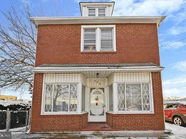 104 Monroe St, Bristol, PA 19007