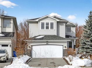 378 SW Panamount Dr NW, Calgary, AB T3K 5M1