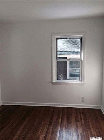 2nd image of 8411 116th St