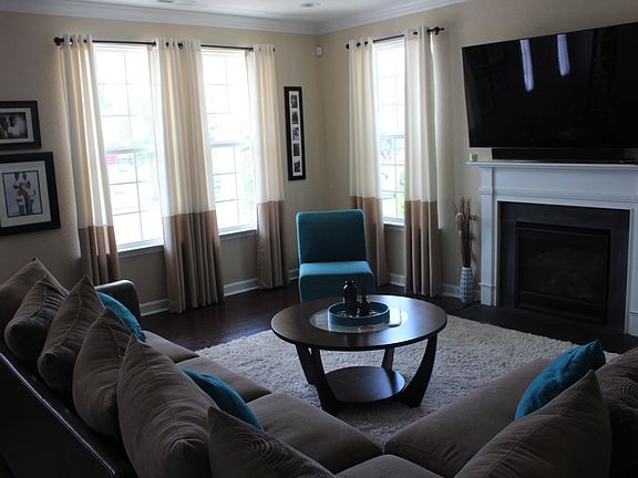 5th image of 334 Harmony Dr