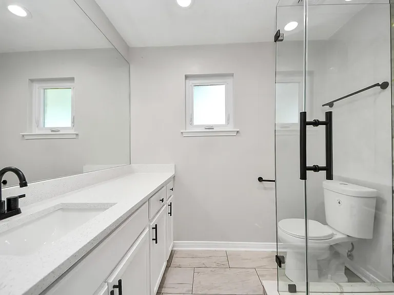 10602 Raydell Dr — Photo 17
