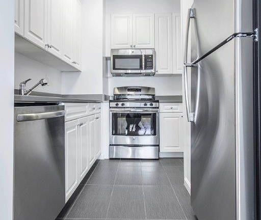 4th image of 2600 Netherland Ave APT 209