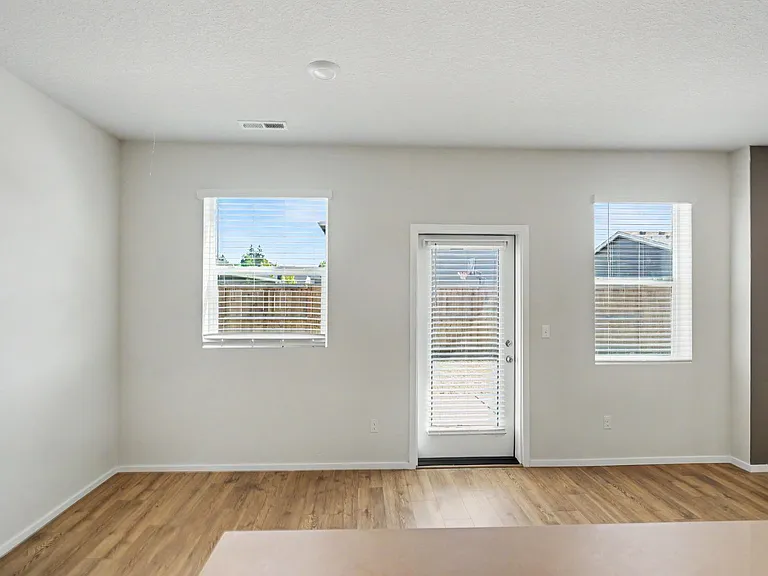 4748 Astronaut Ave NE — Photo 15