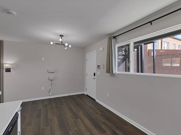 3rd image of 35 Parsons Ave APT B