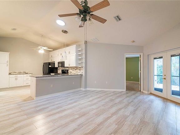 2nd image of 10451 Chatuge Dr
