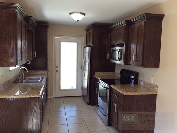 5th image of 4019 Franke Ave
