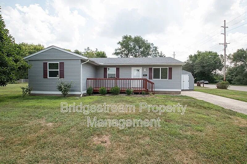 1st image of 340 Walnut St