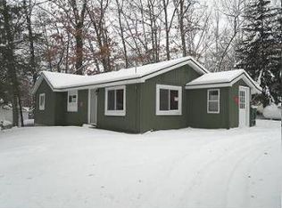 6980 Swallow Dr, Harrison, MI 48625