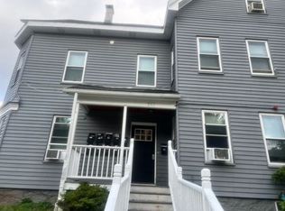 240 Crescent St #3, Waltham, MA 02453