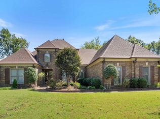 1710 Stillwind Ln, Collierville, TN 38017