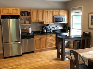 47 8th St, Providence, RI 02906
