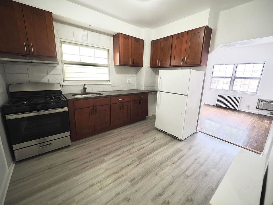 1st image of 23-13 38th St #2D