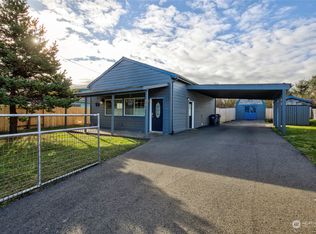 309 S Razor Clam Dr SW, Ocean Shores, WA 98569