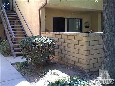 1st image of 305 Oakwood St