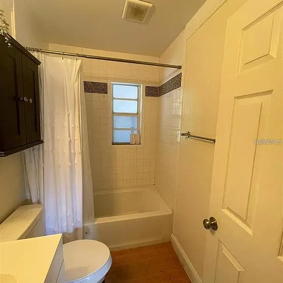 11707 North Dr — Photo 9
