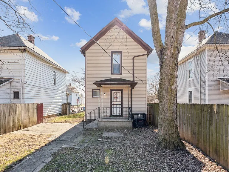 274 E Barthman Ave — Photo 8