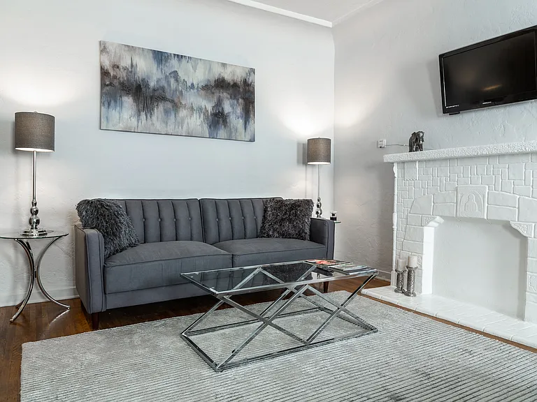 314 N Orange Grove Ave #106 — Photo 10
