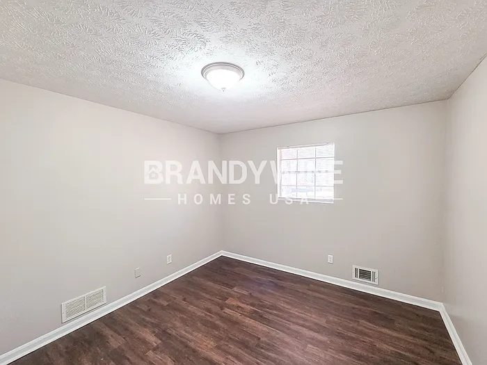 2164 Camp Ground Rd SW — Photo 13