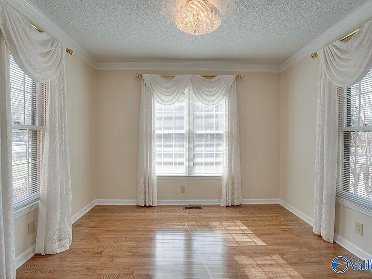 313 Kensington Ct SW #313 — Photo 7