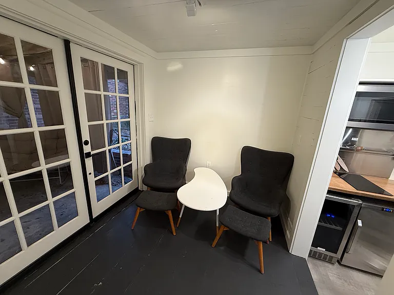 1204 Linden Pl #C — Photo 7