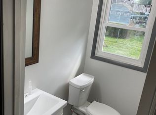 304 S Beech Rd, Osceola, IN 46561