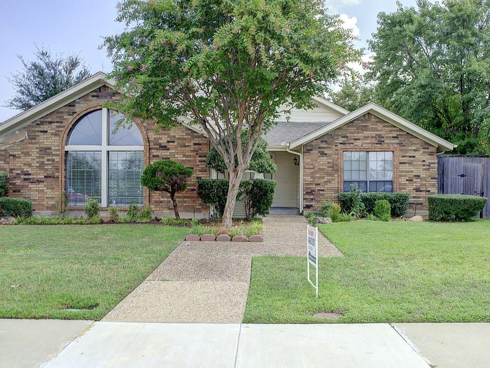 1st image of 1612 Crooked Creek Dr