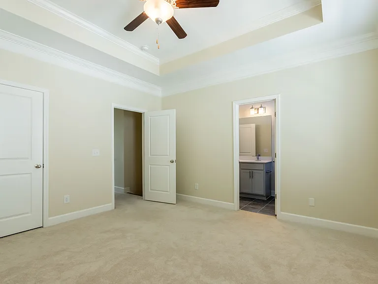 305 Kara Ln — Photo 19