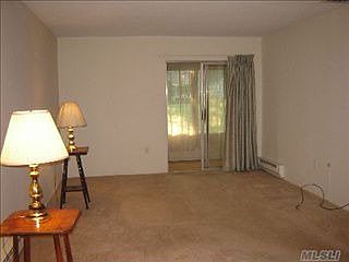 4th image of 8 Cobblestone Way