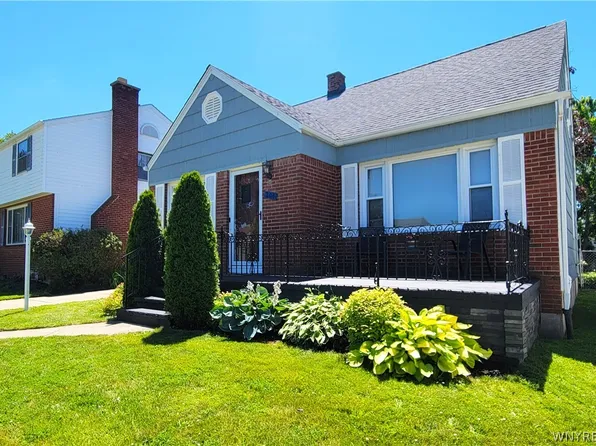 204 Renwood Ave, Buffalo, NY 14217