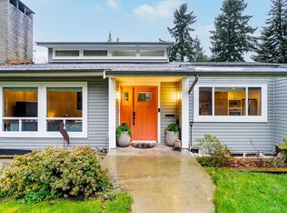 2673 128th St, Surrey, BC V4A 3W7