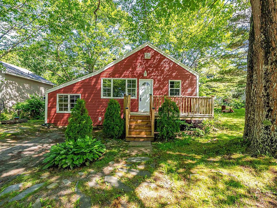 1st image of 16 Thompson Dr