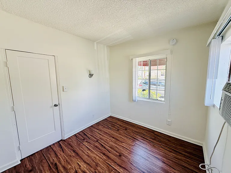 11118 Victory Blvd #1 — Photo 22