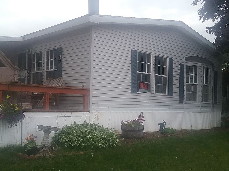 1st image of 2742 N Island Dr