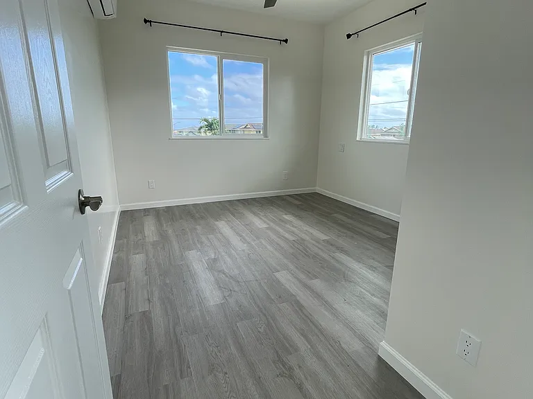 4409 Anai St — Photo 6