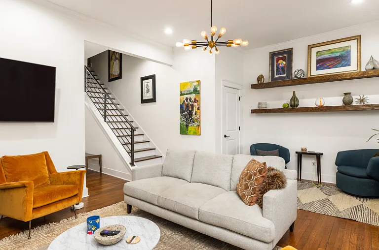 1110 Monroe Dr NE #A — Photo 5