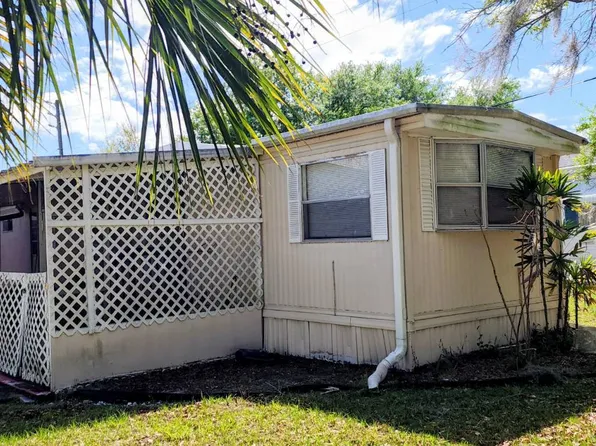 1602 Wonderland Way, Kissimmee, FL 34746