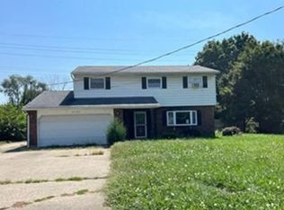 8205 Meadowlark Dr, Carlisle, OH 45005